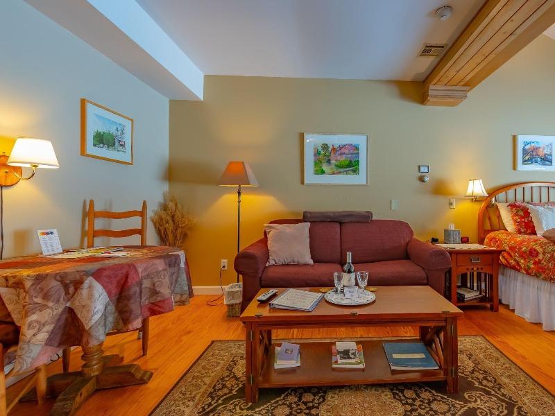 Shaker Mill Inn - photo 20