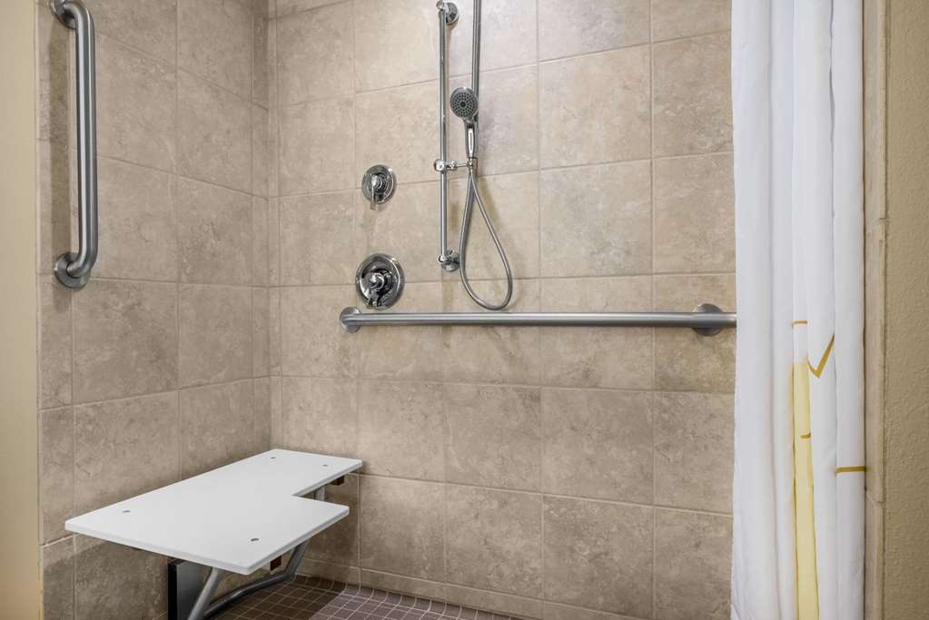 Hawthorn Suites by Wyndham Bridgeport Clarksburg - photo 7