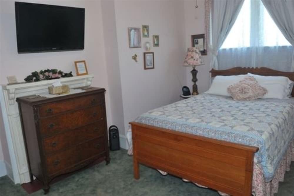 Carrier Houses B&B - photo 11