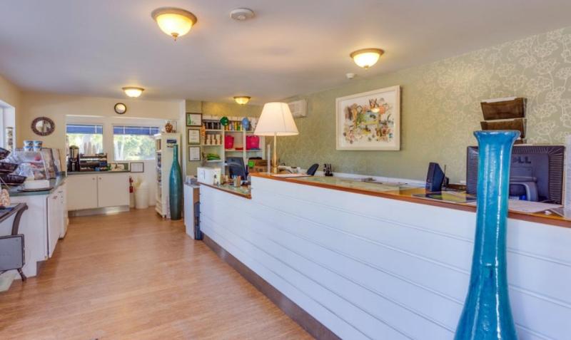 Sunset Beach Inn - photo 12