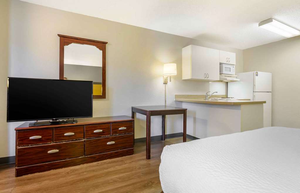 Extended Stay America Select Suites Roanoke Airport - photo 19