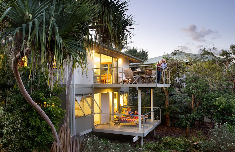 The Retreat Beach Houses — 4-Star Luxury Hotel in Peregian Beach, Australia