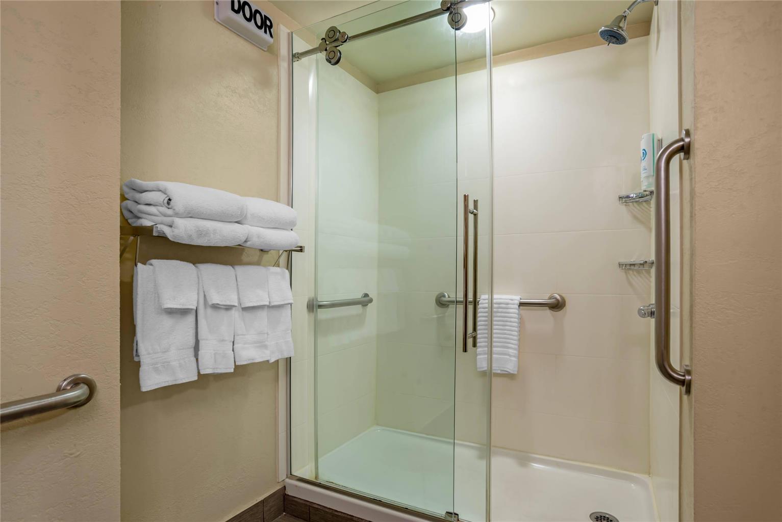 Comfort Suites Tallahassee Capitol University Area - photo 20