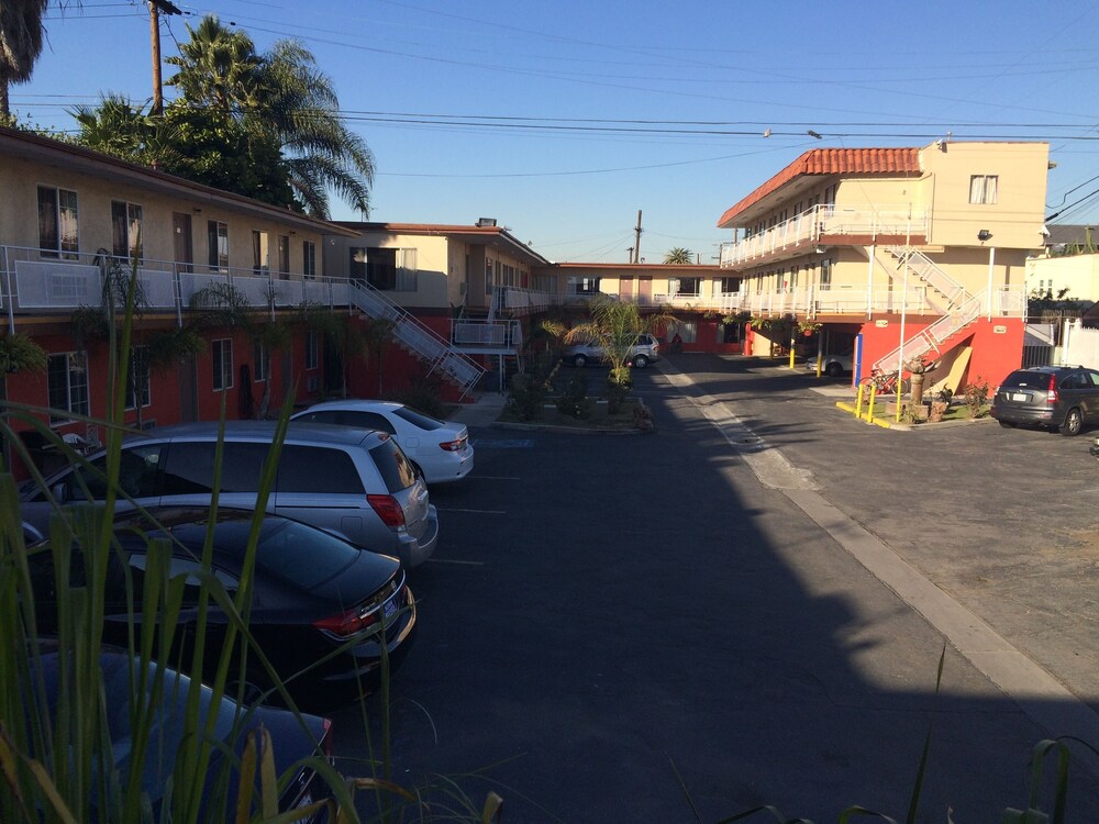 Long Beach Motel - photo 41