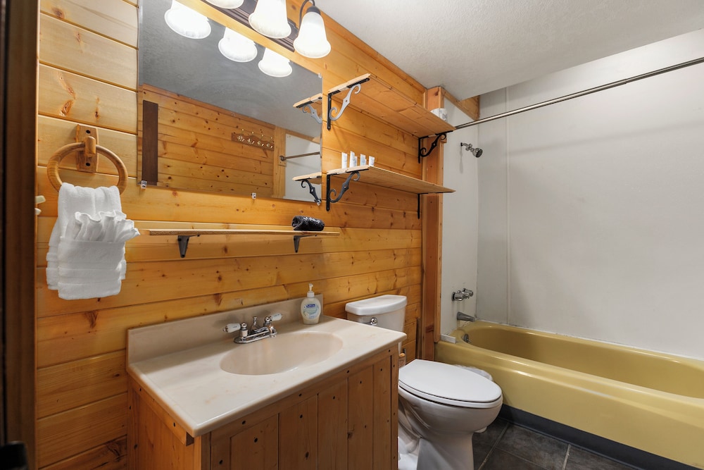 Robinhood Village Resort - photo 75