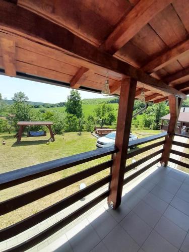 Casă Bubu - carbon neutral hotel in Cacica