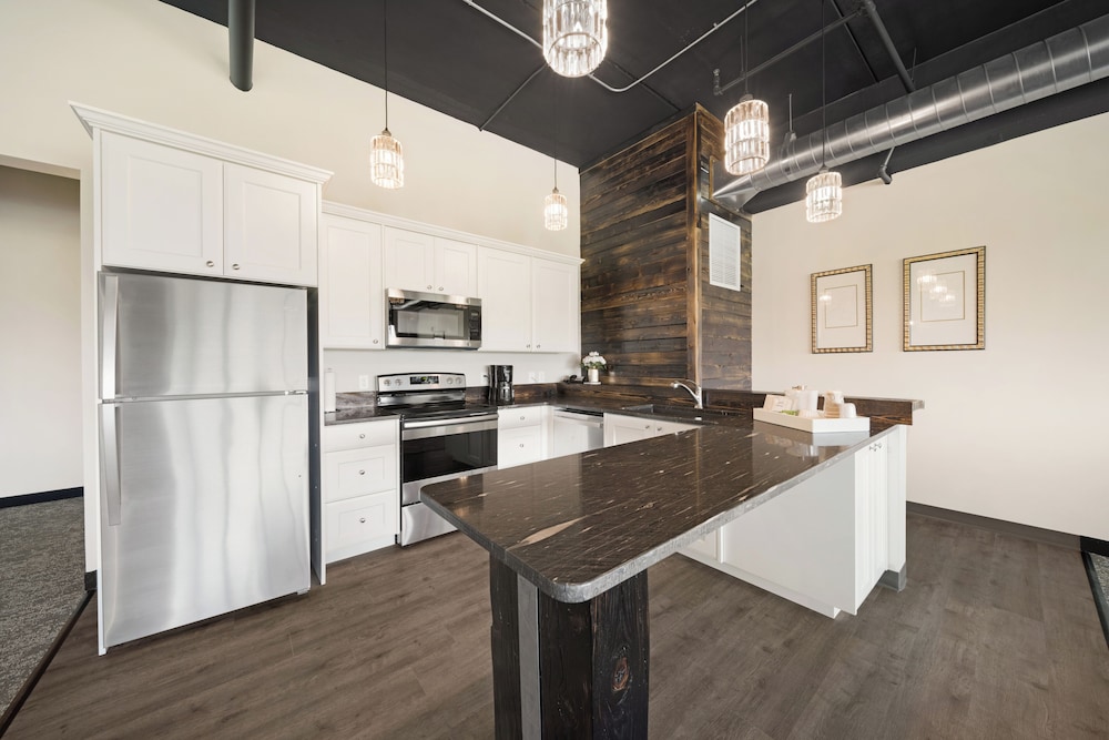 The Suites at Prairie Falls & Event Center - photo 26