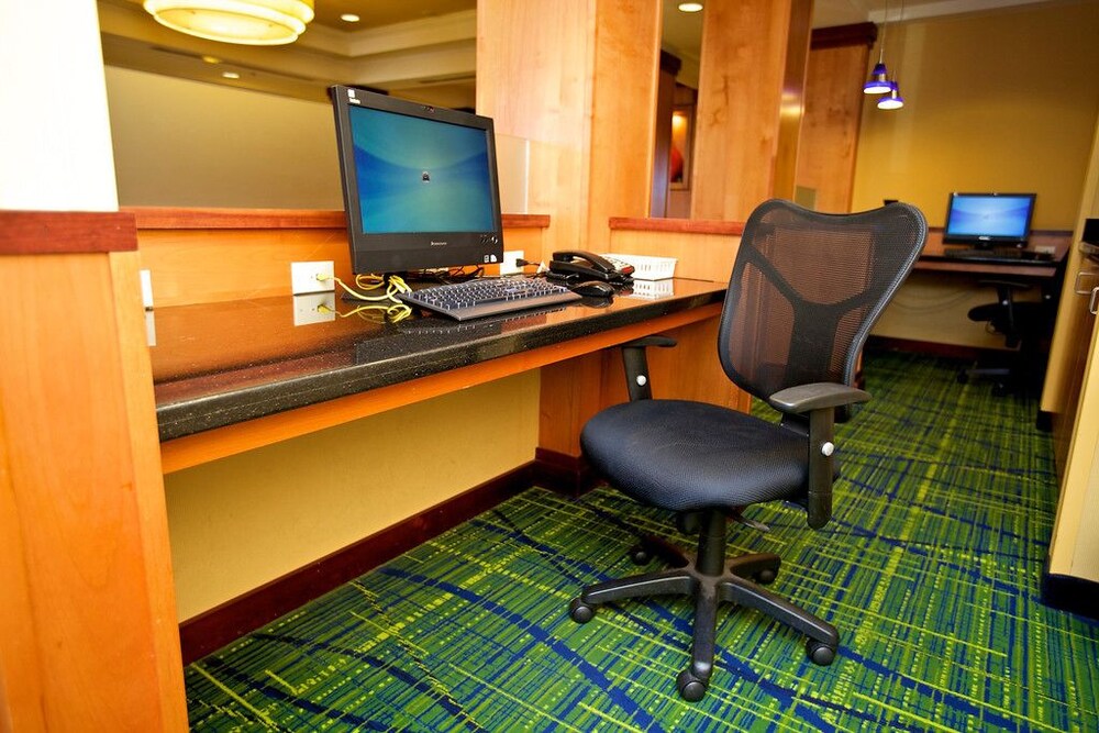 Fairfield Inn & Suites by Marriott Santa Maria - photo 50