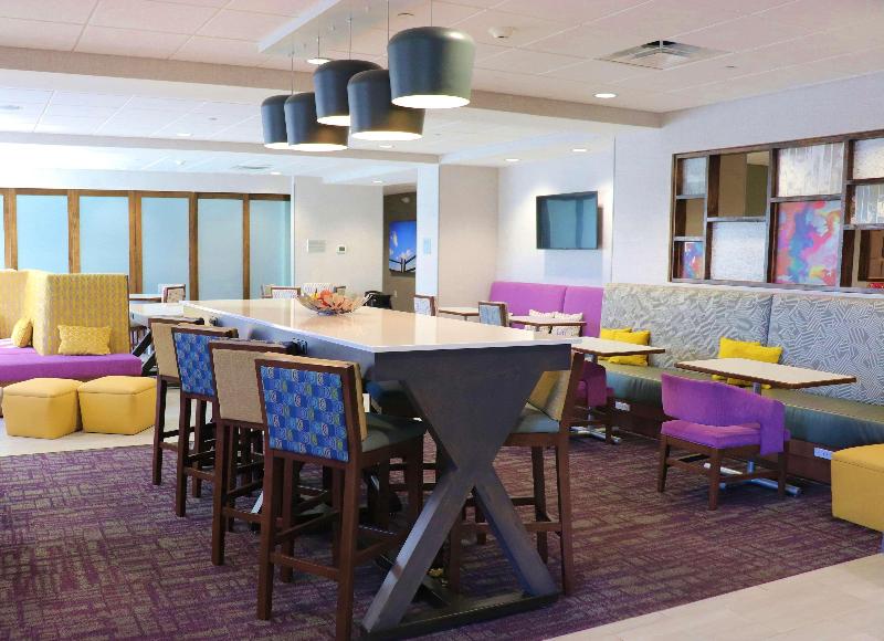 Hampton Inn McMinnville - photo 8