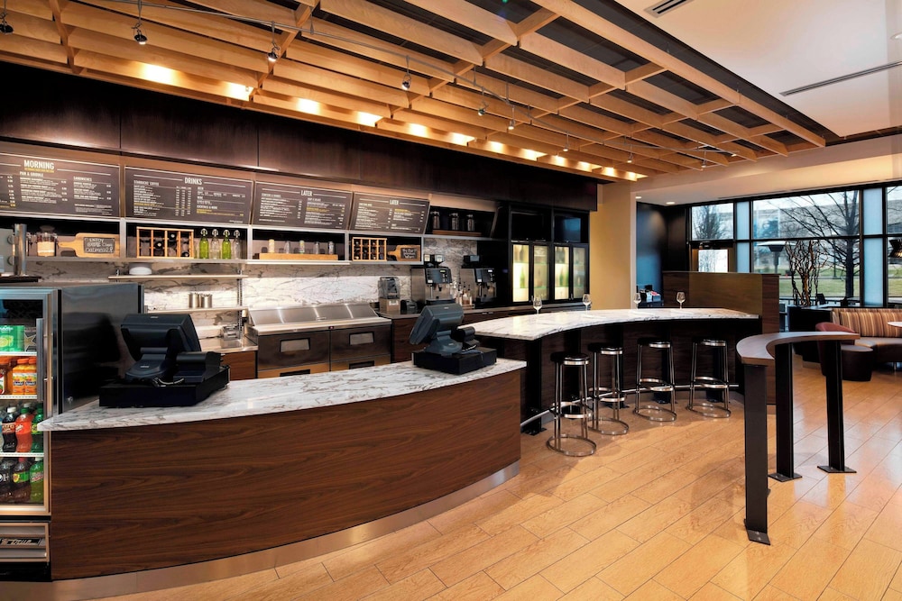 Courtyard by Marriott Indianapolis Downtown - photo 37