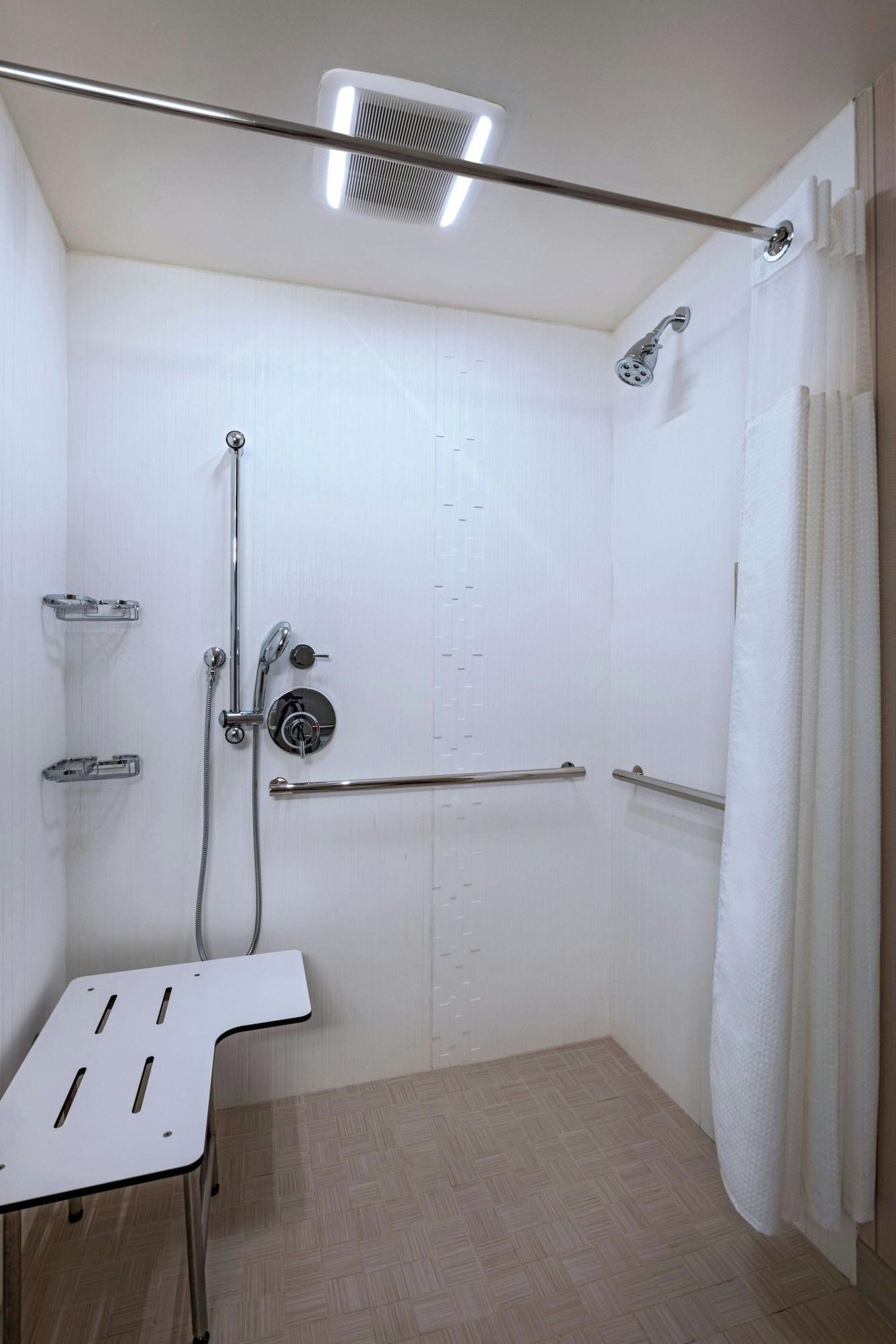 Courtyard by Marriott Dallas Grand Prairie - photo 15