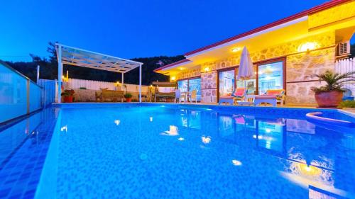 Islamlar Village 1 Bedroom Villa — 4-Star Luxury Hotel in Kalkan, Turkey