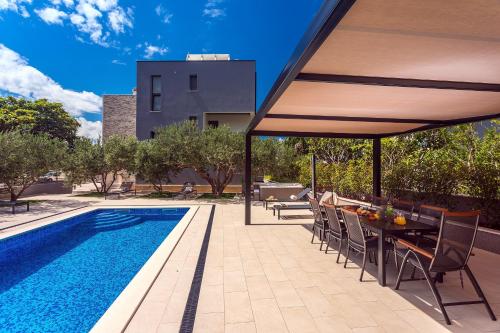 Villa Topaz — Dugi Rat — photo 4
