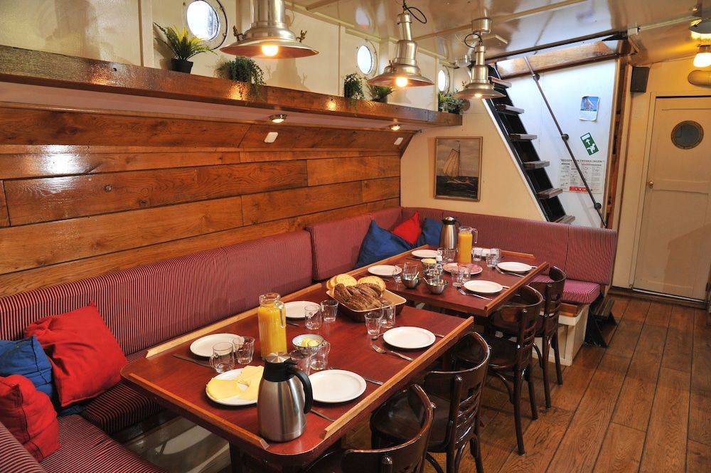 Zeilschip Liberte — Weesp