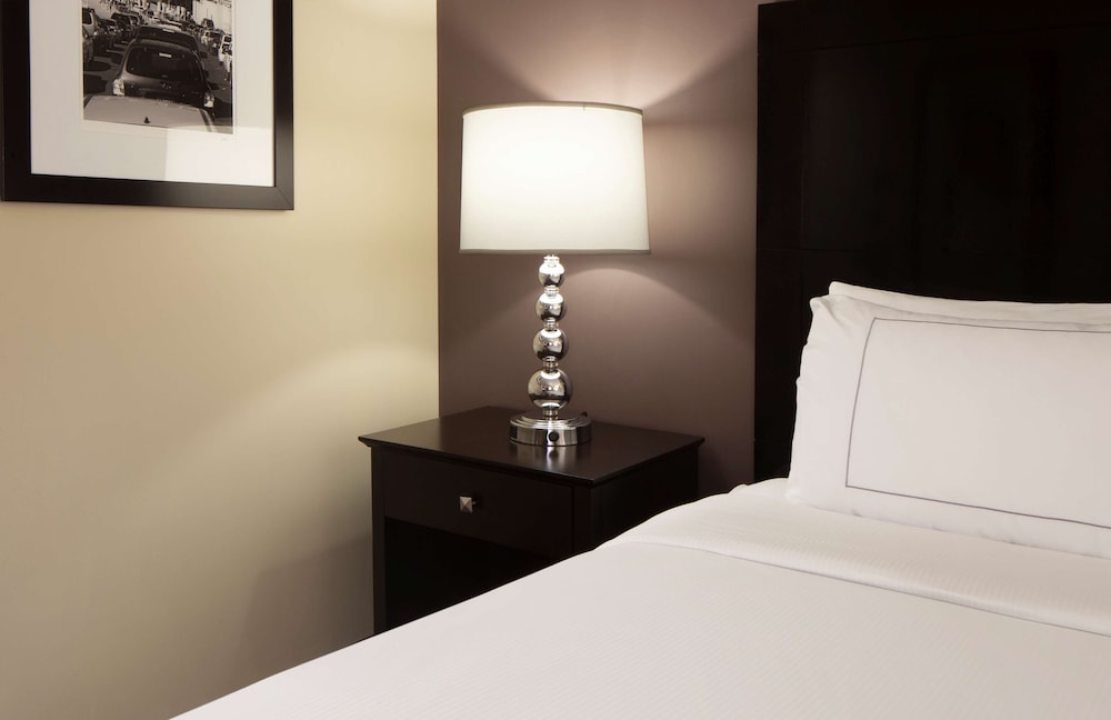 DoubleTree by Hilton El Paso Downtown - photo 8