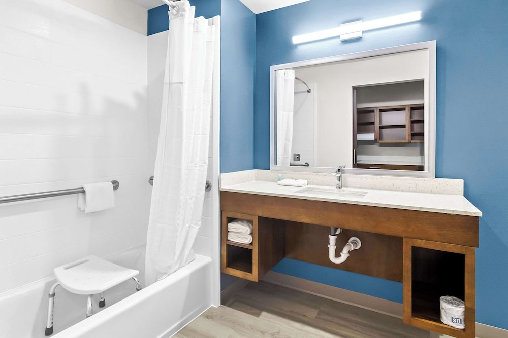 WoodSpring Suites South Houston Hobby - photo 6