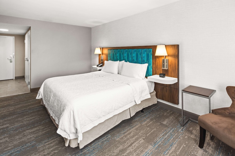 Hampton Inn Seekonk - photo 5