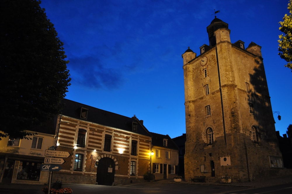 Le Relais du Beffroi — 4-Star Luxury Hotel in Saint-Riquier, France