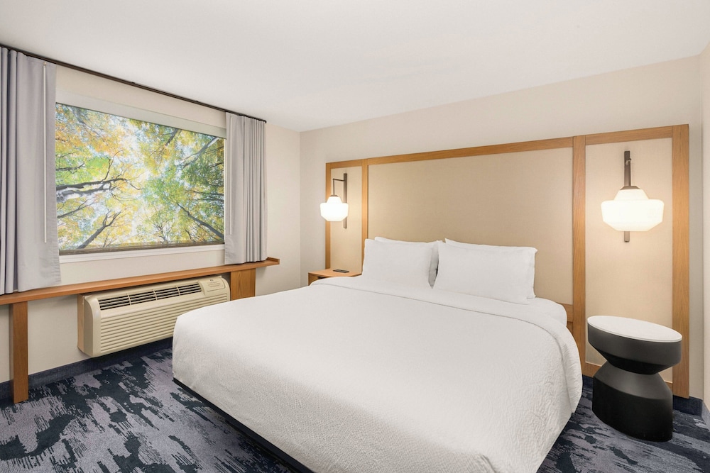 Fairfield Inn & Suites by Marriott Seattle Downtown Seattle Center - photo 8