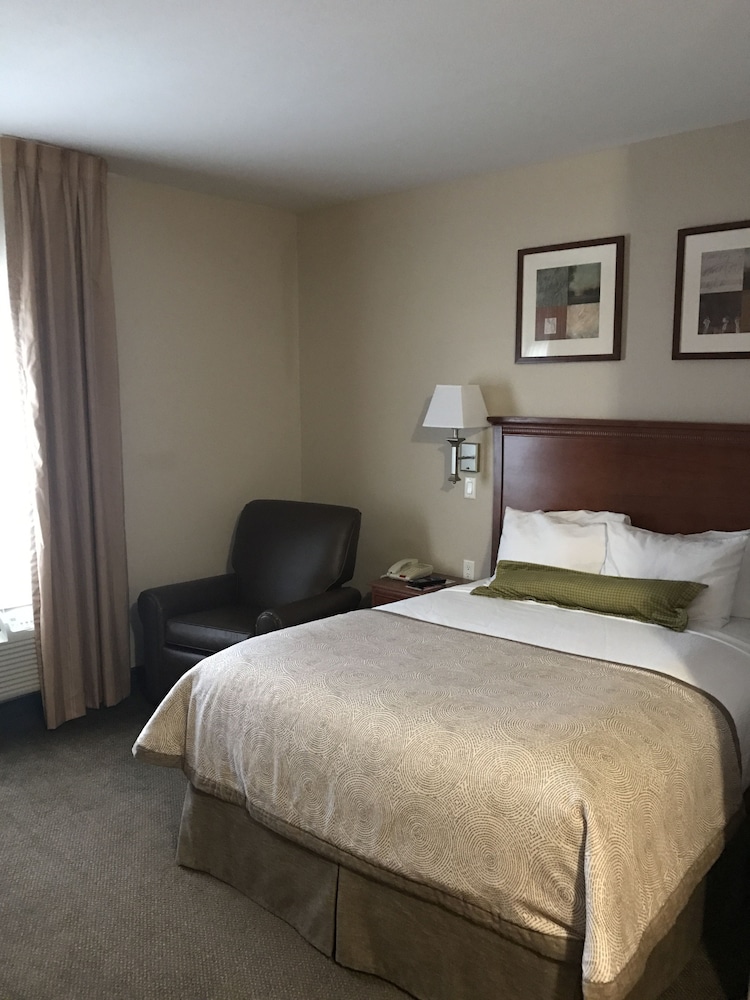 Candlewood Suites La Porte an IHG Hotel - photo 5