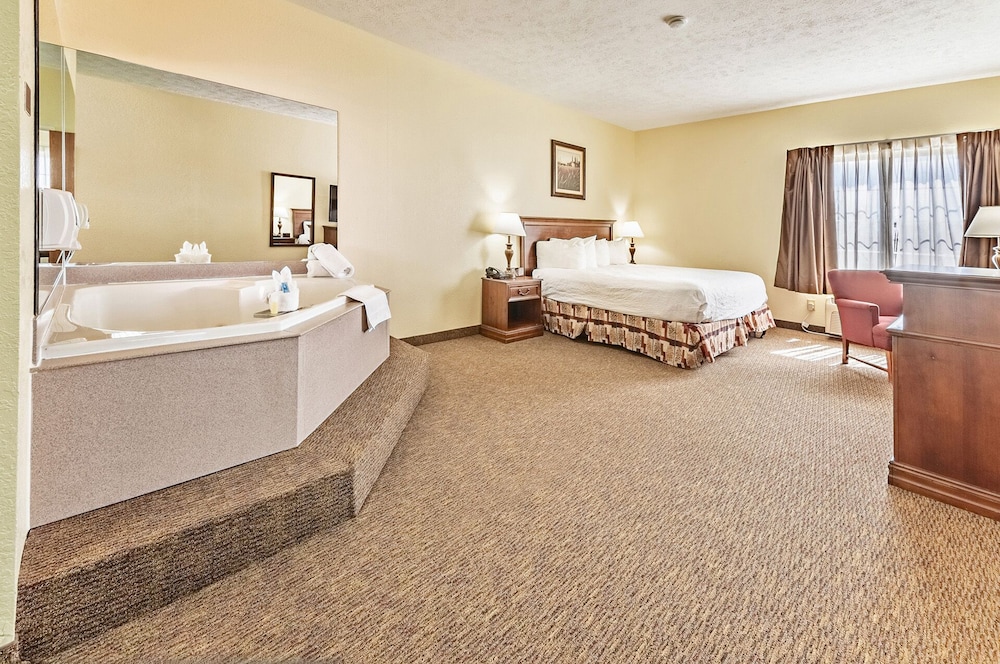 Branson Towers Hotel - photo 9