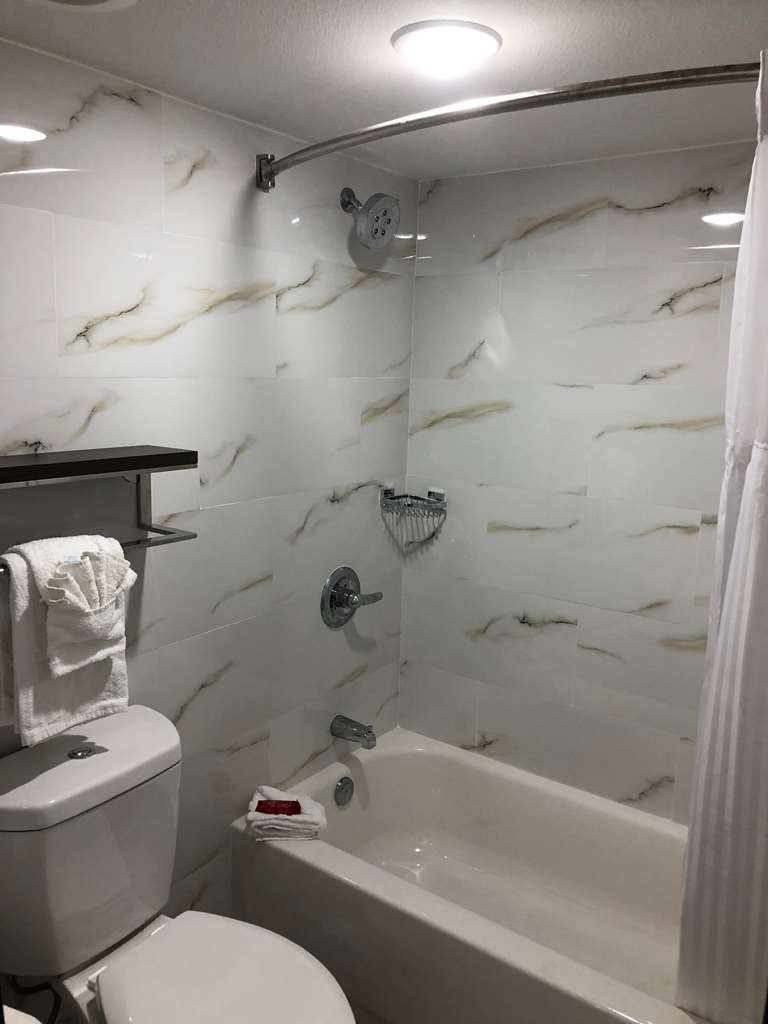 SureStay Plus Hotel by Best Western Sacramento Cal Expo - photo 18