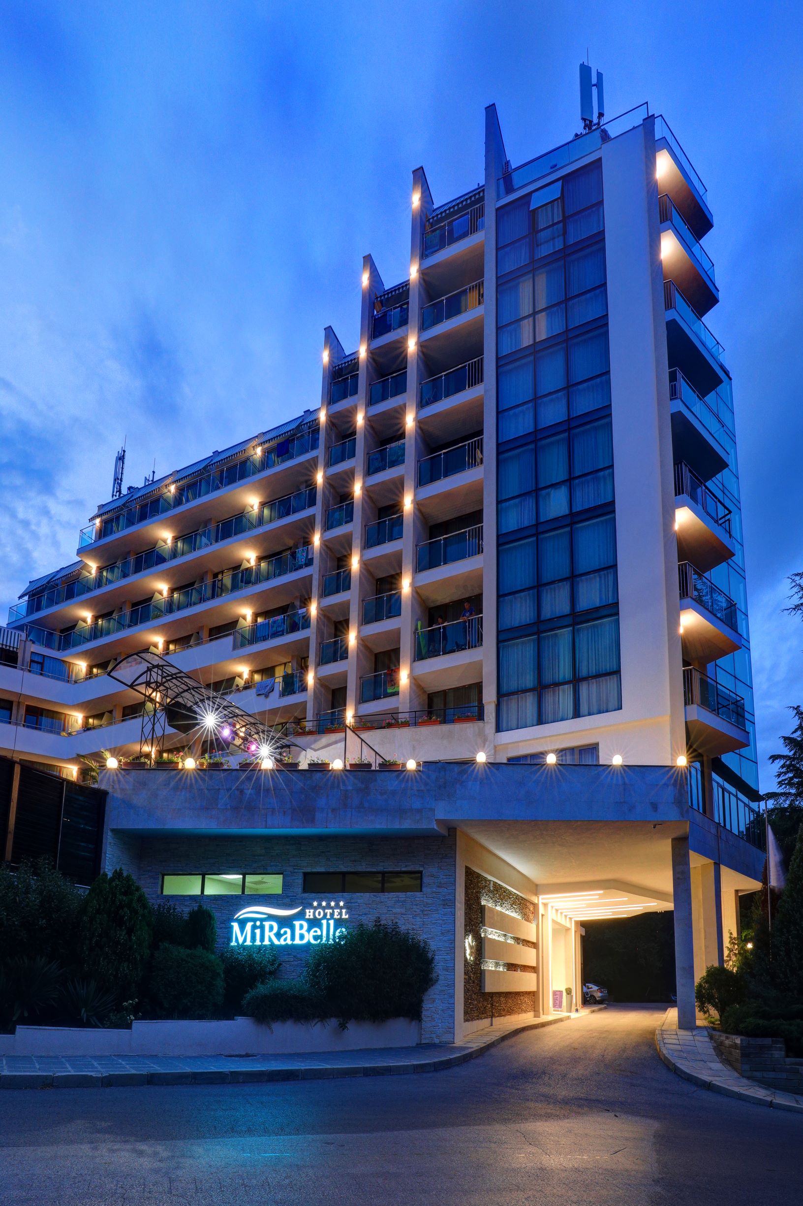 Hotel MiRabelle — hotel in Zlatni Pyasatsi
