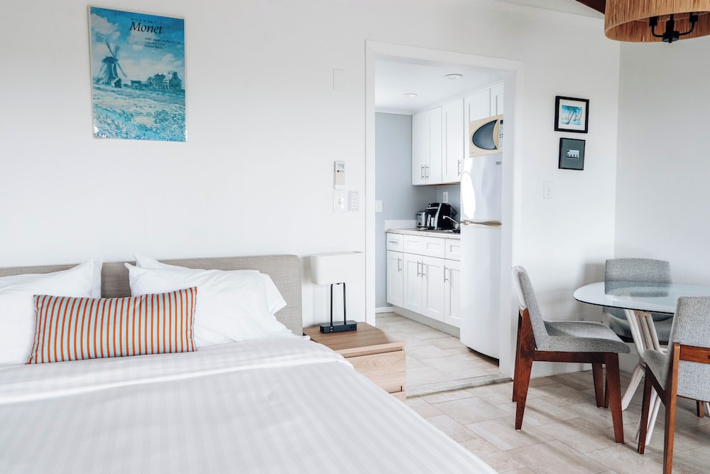 Driftwood Resort - photo 117