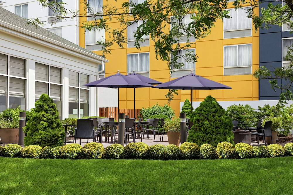Hilton Garden Inn Allentown Bethlehem Airport - photo 35
