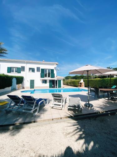 Good Vibes Villa — 4-Star Luxury Hotel in Aljezur, Portugal