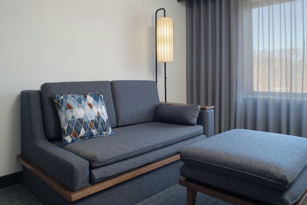 Courtyard by Marriott Providence Lincoln - photo 13