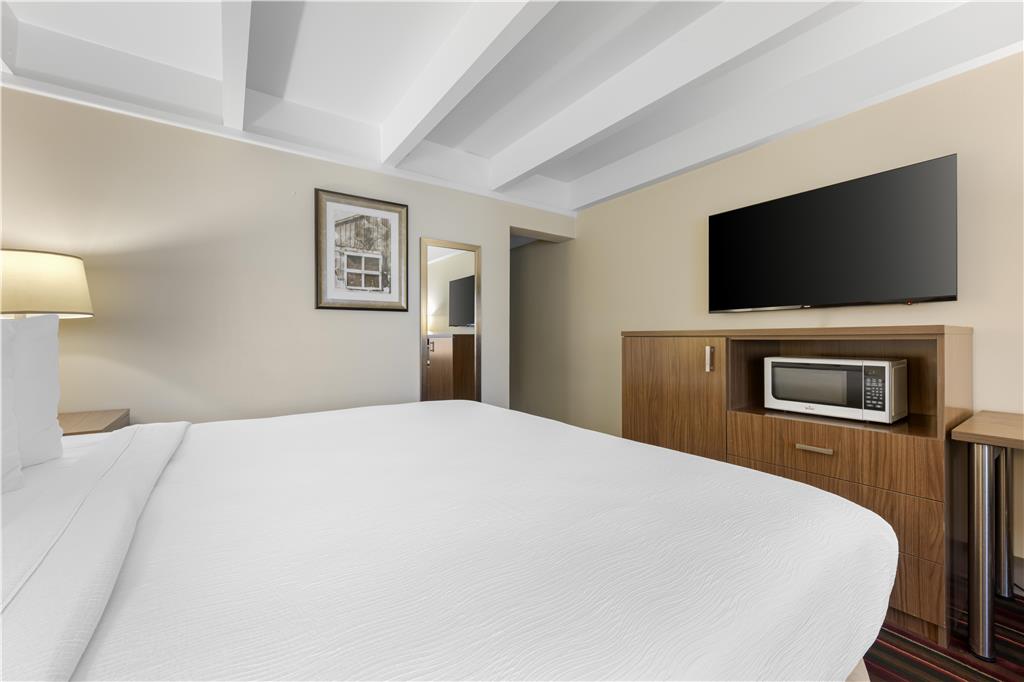 Best Western El Rancho Palacio - photo 21