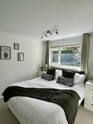 Stylish 3 Bed House Hitchin — 4-Star Luxury Hotel in Hitchin, United Kingdom