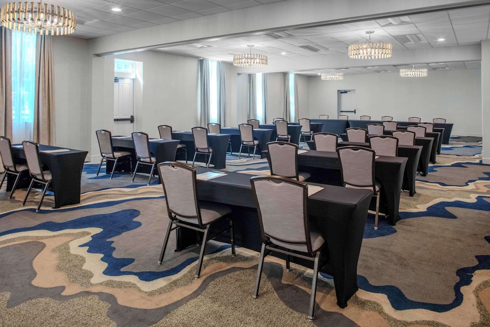 Hilton Garden Inn Freeport Downtown - photo 50