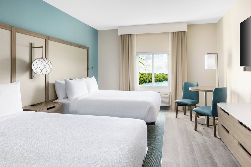 Fairfield Inn & Suites by Marriott Marathon Florida Keys - photo 36