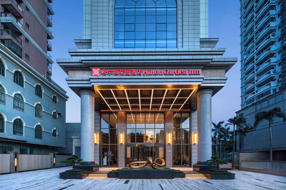 Hilton Garden Inn Beihai Jiafu - carbon neutral hotel in Beihai