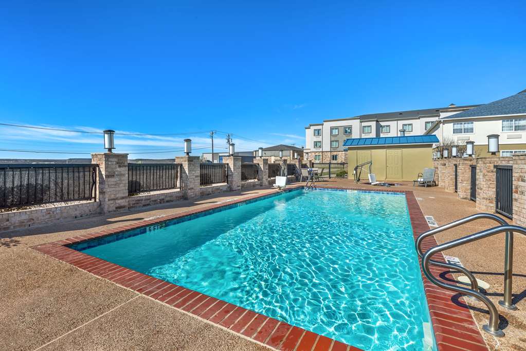 Best Western Club House Inn & Suites - photo 54