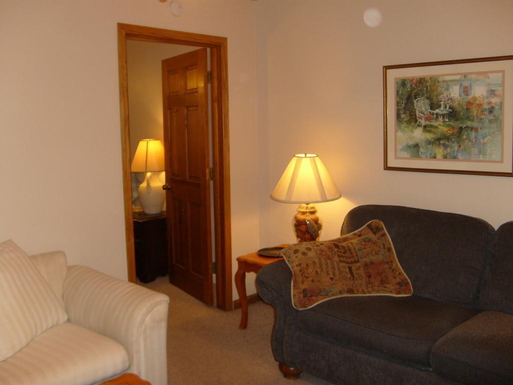 Julian Country Inn - photo 9