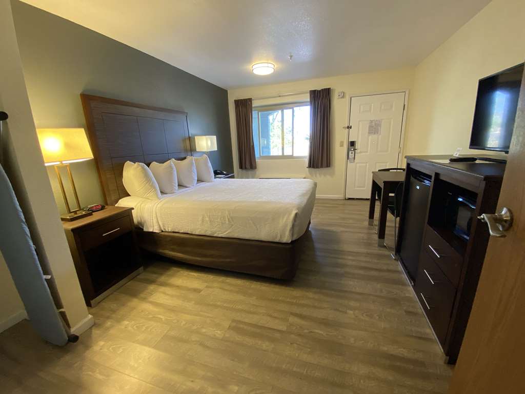 SureStay Hotel by Best Western Williams - photo 15