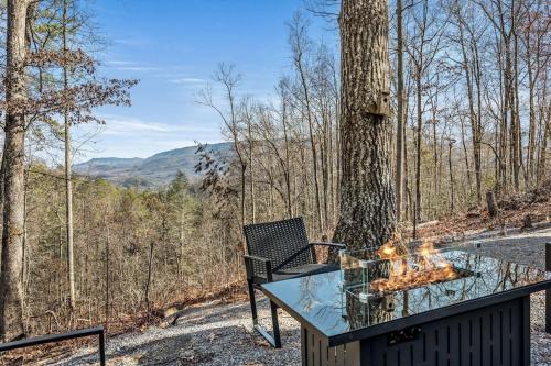 Grassy Paradise by Avada Properties — 4-Star Luxury Hotel in Sevierville, United States