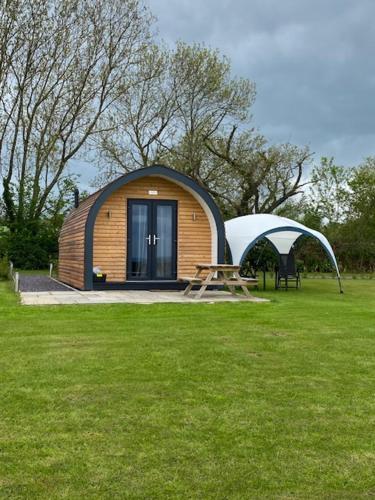 Honeypot Hideaways Luxury Glamping Exclusively for Adults in Chester, United Kingdom