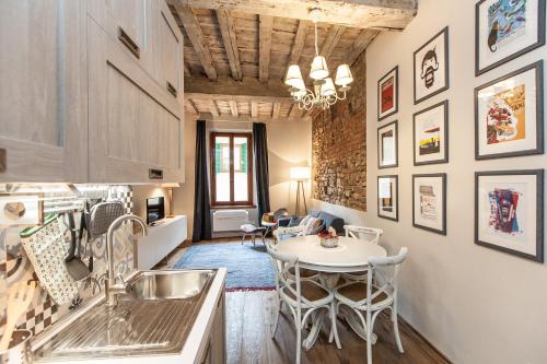 Boheme Apartment — 4-Star Luxury Hotel in Florence, Italy