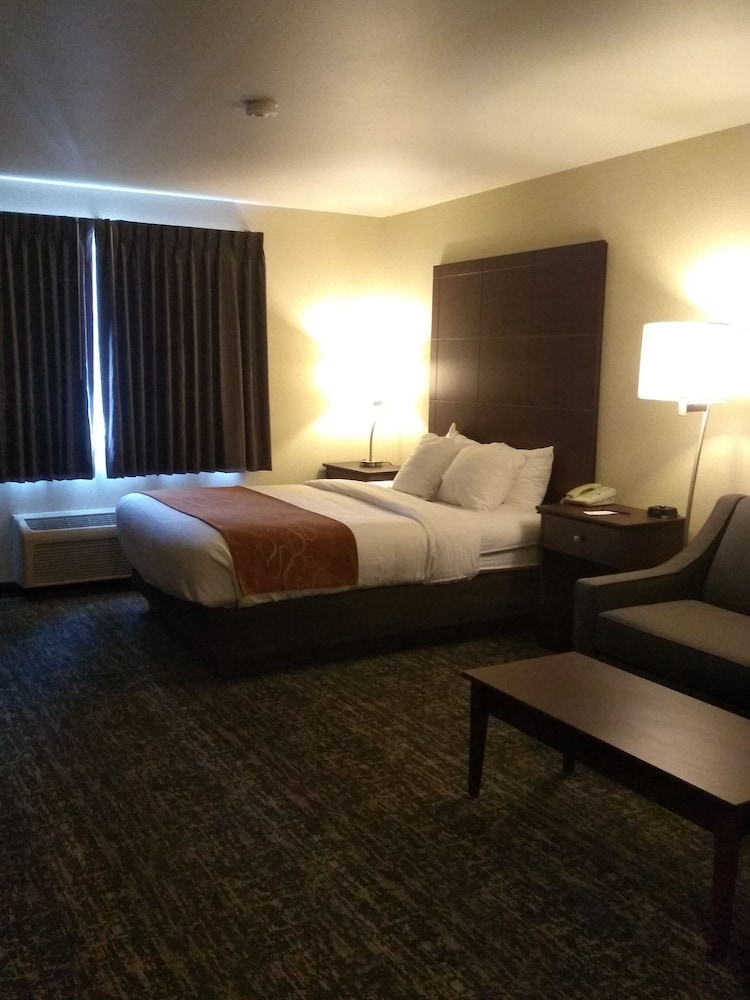 Cobblestone Suites Ripon - photo 23