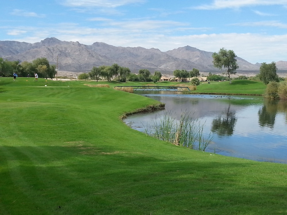 Avi Resort & Casino - photo 17