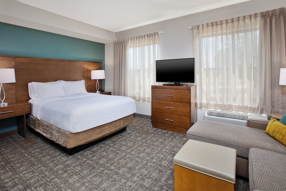 Staybridge Suites Auburn Hills an IHG Hotel - featured photo