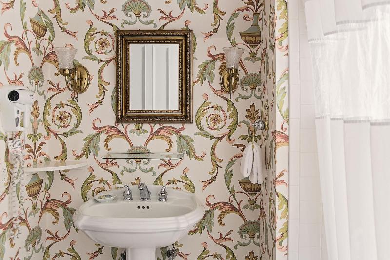 Beaufort Inn - photo 39