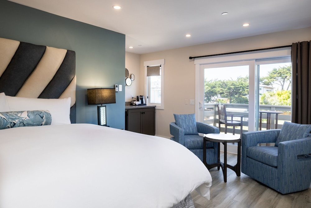 Cypress Inn On Miramar Beach - photo 43