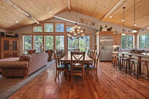 Gorgeous 6BR in Sunriver, United States