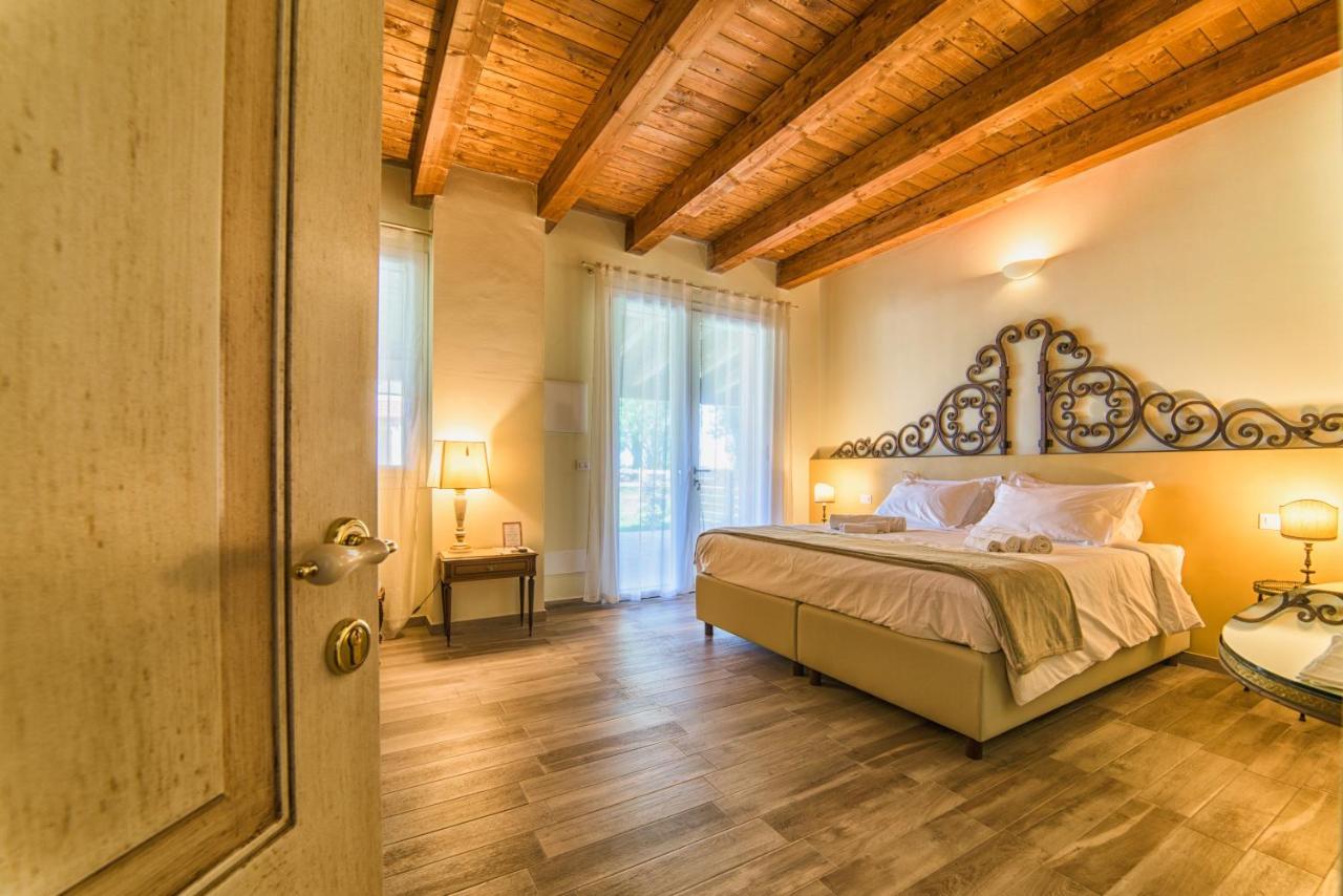 Agriturismo Podere Amati — 4-Star Luxury Hotel in Budrio, Italy
