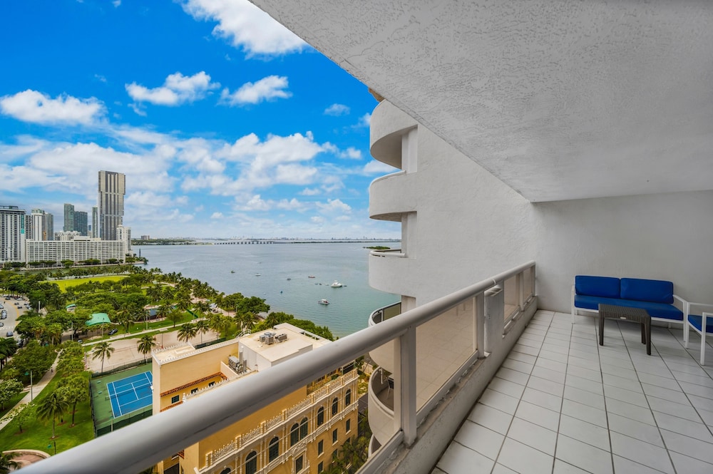 Ocean View With a Large Balcony - photo 35